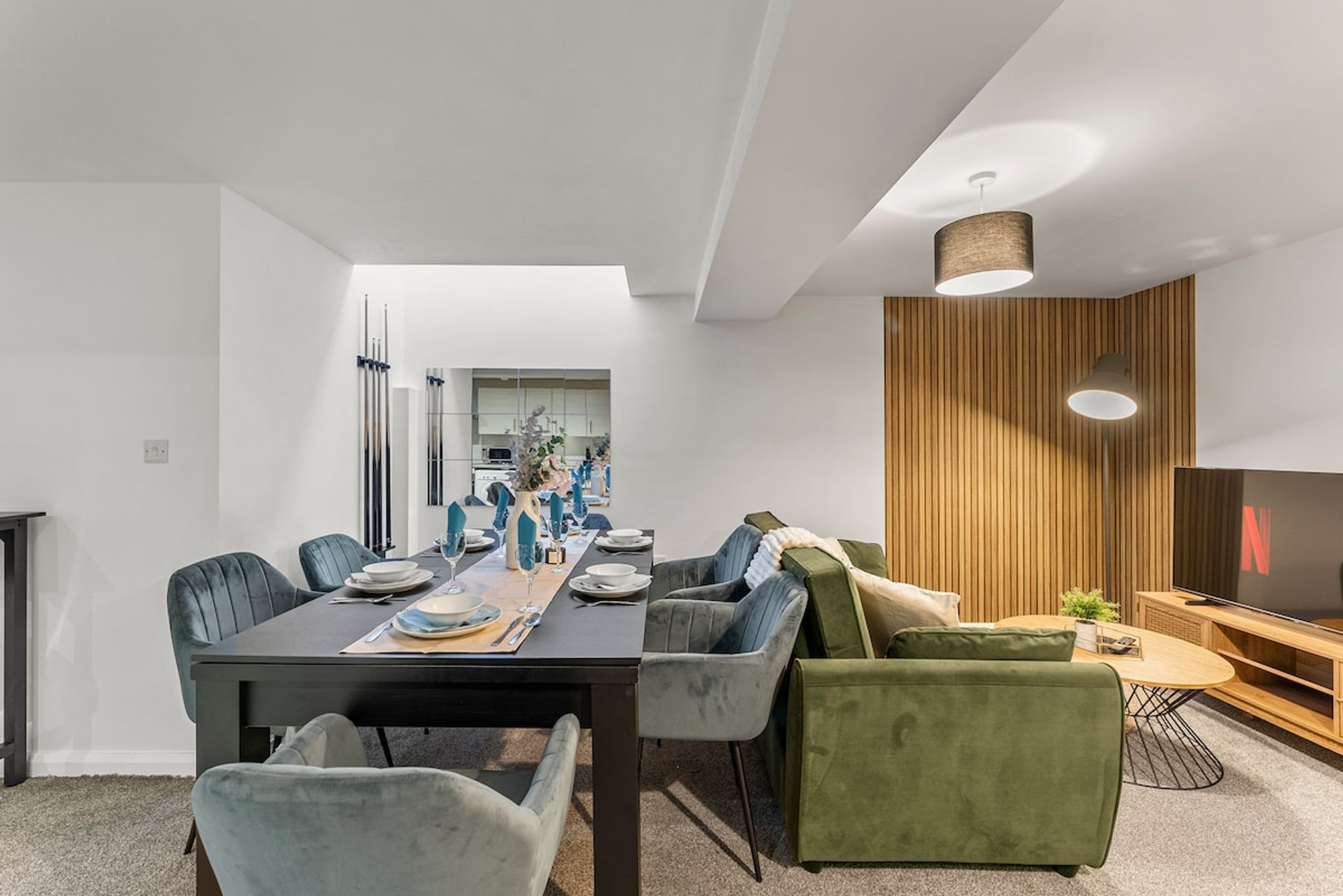 Modern Leeds Retreat Near City Centre