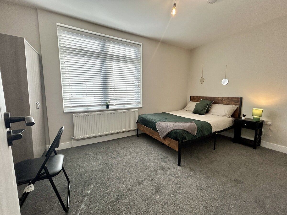 01 EnSuite - Contractors, FLEXI stays