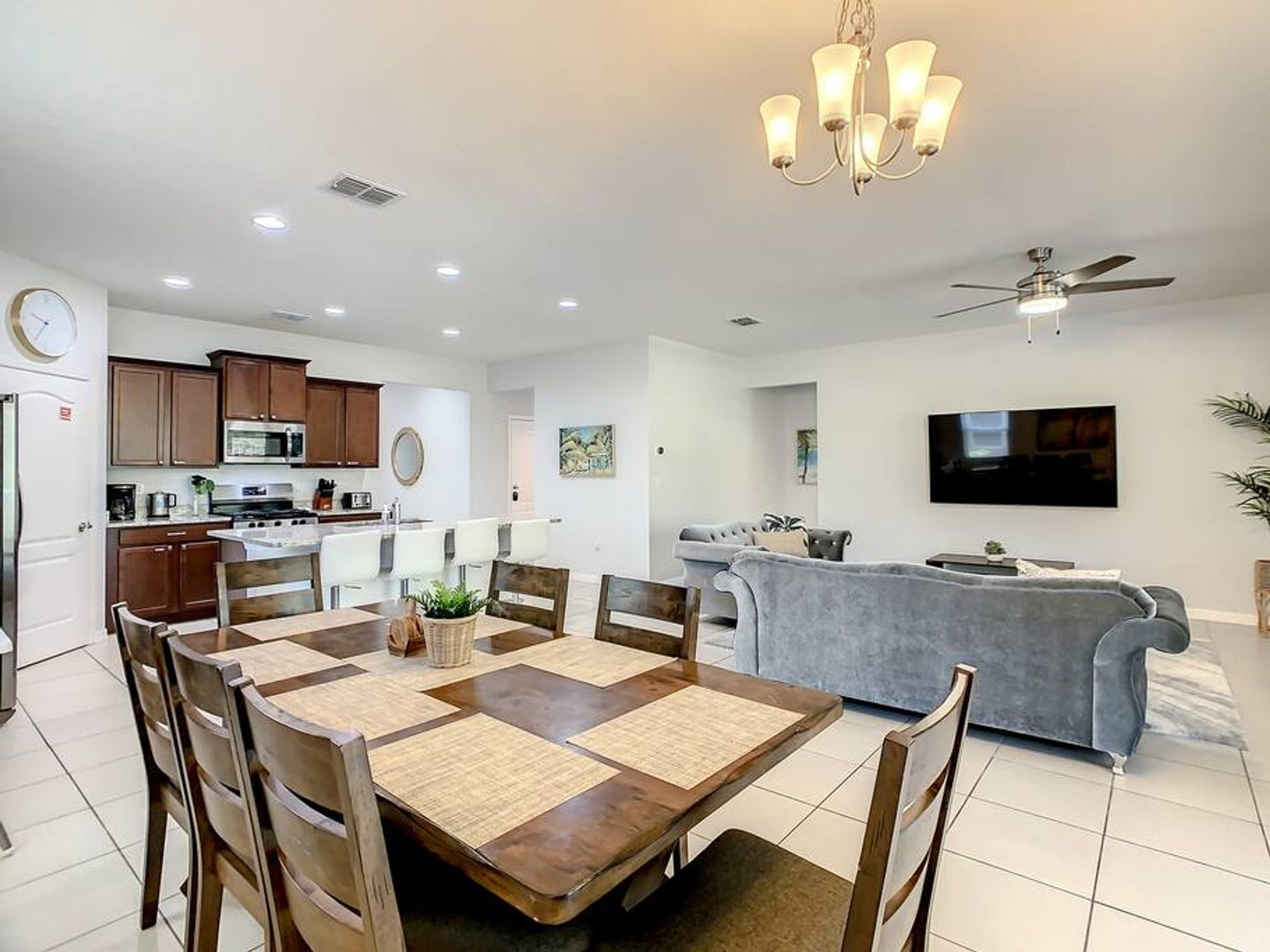 Family Retreat at Solterra Resort with Private Pool, 6 BDRM House