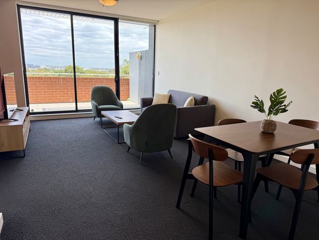 Modern 2BR 2Bath Apartment | Wolli Creek Views