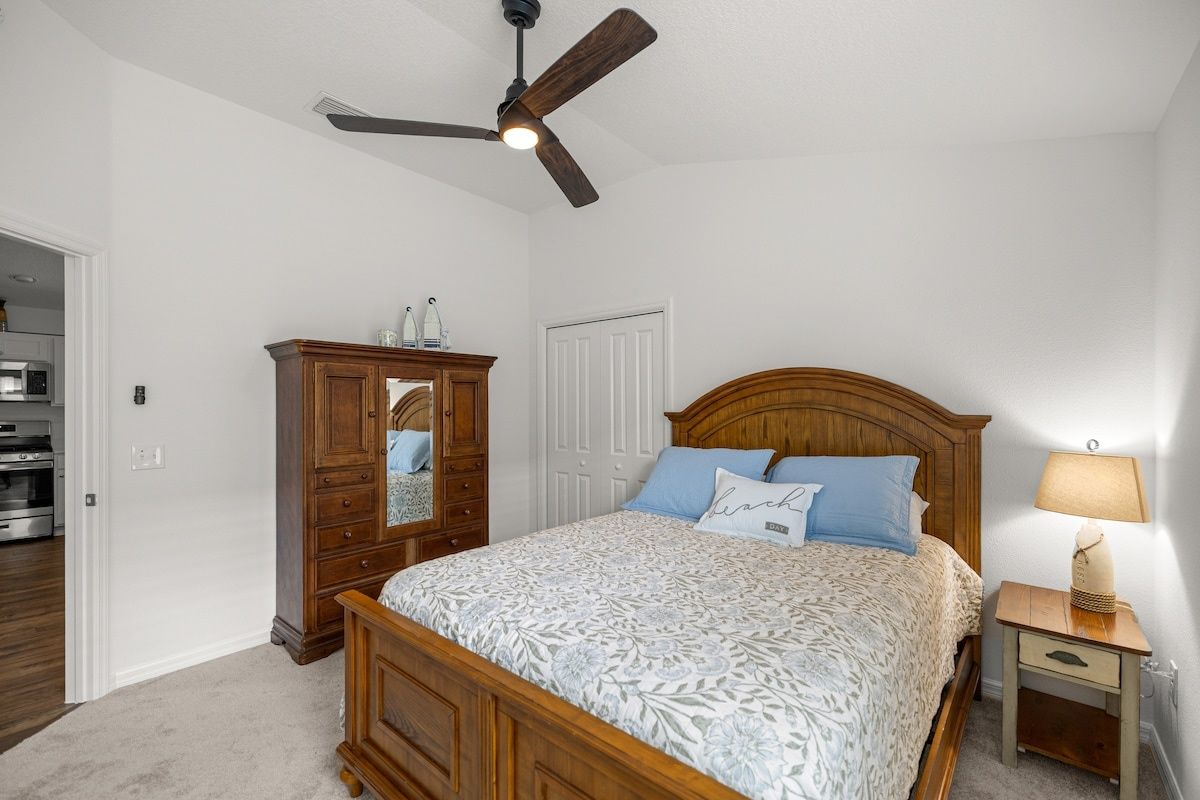 The Strawbridge · 2 Ensuite Suites · Golf Cart — photo 15