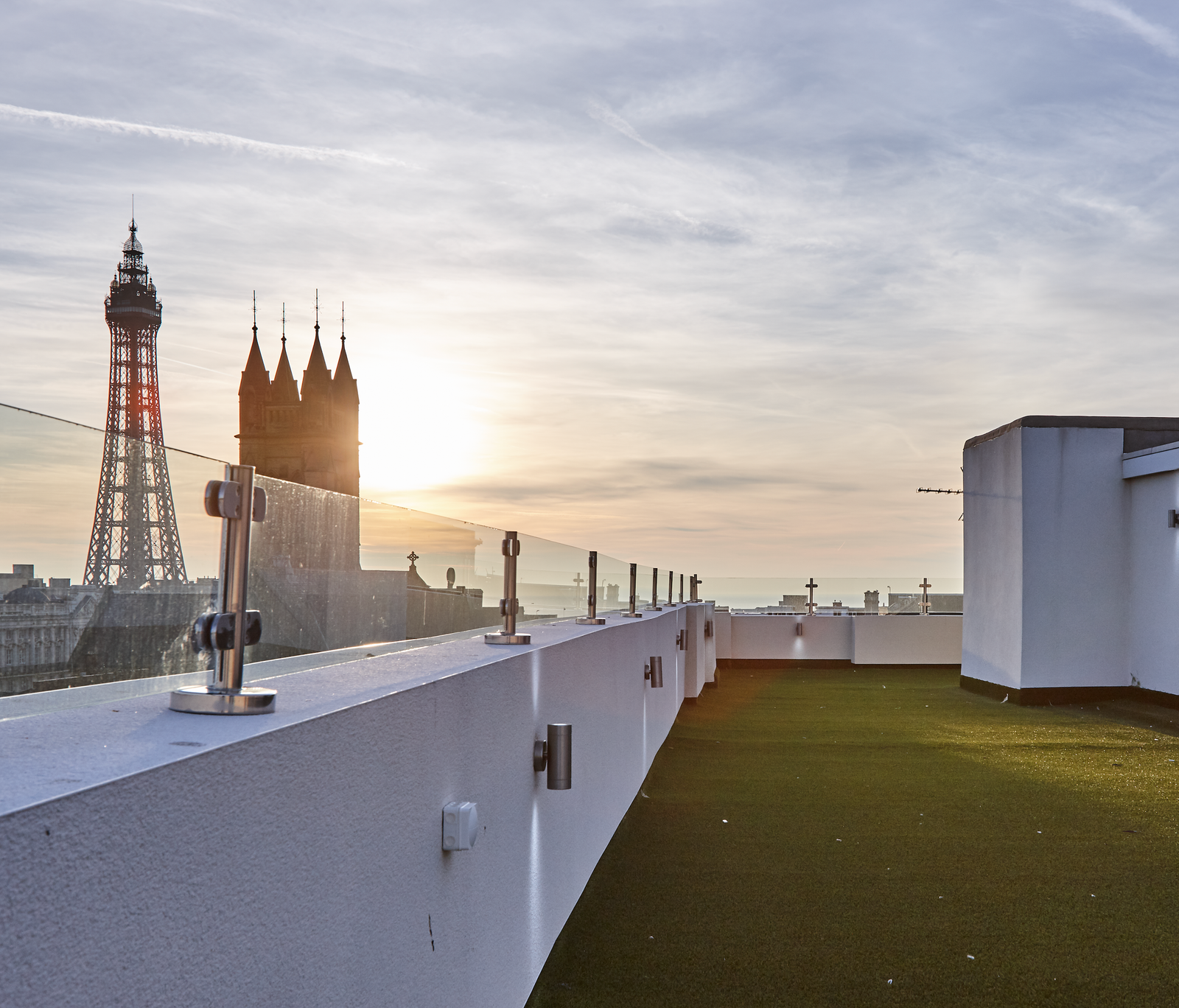 Rouge 6 · Rouge Suite Winter Gardens 1Bed Apartment