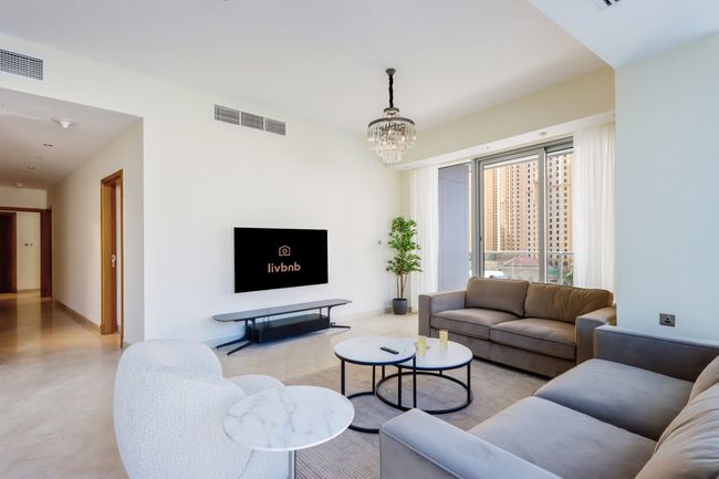 Huge 3BR | Walk to Beach | Perfect for Families