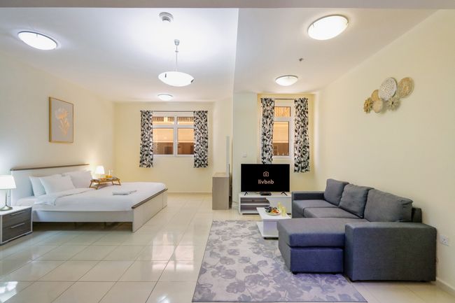 Spacious JVC Studio Prime Location Near Shops and Dining Area