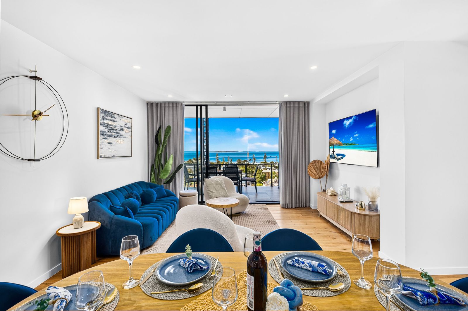 Sea-View 3BR, Rooftop Pool, Secure Parking & Study