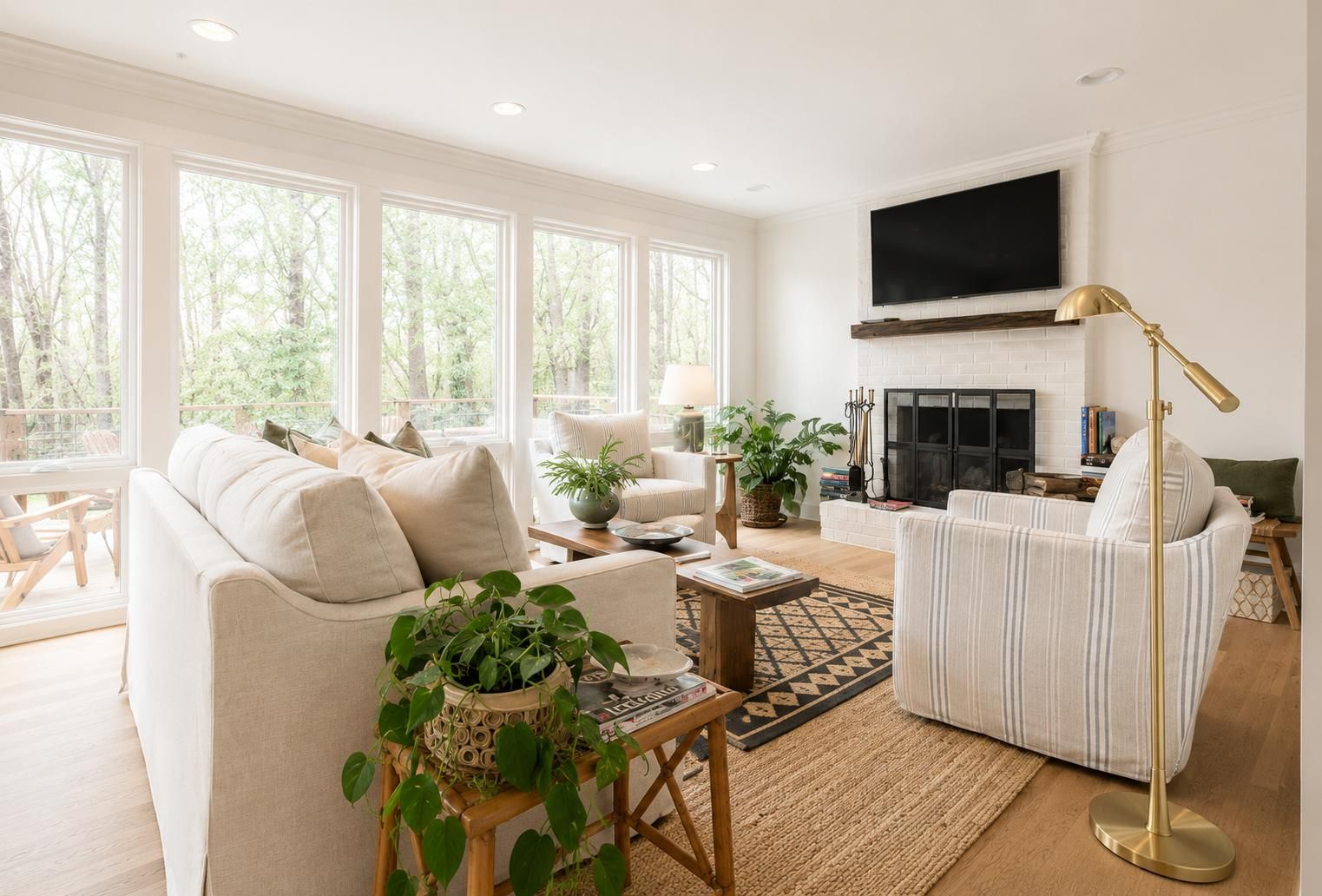 The 9th Street Luxe Retreat by Velvet Ditch Villas