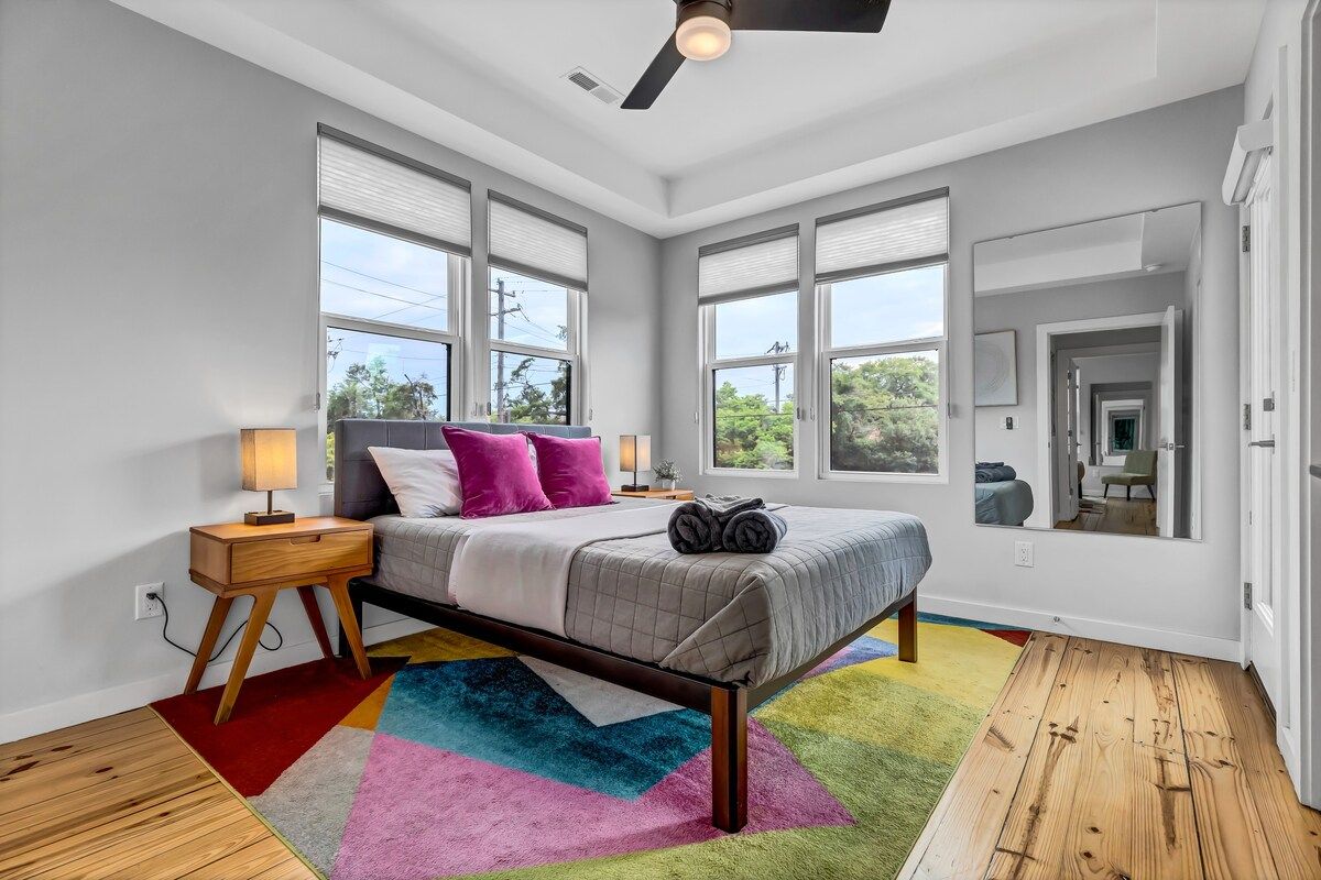 Modern Flat - Downtown