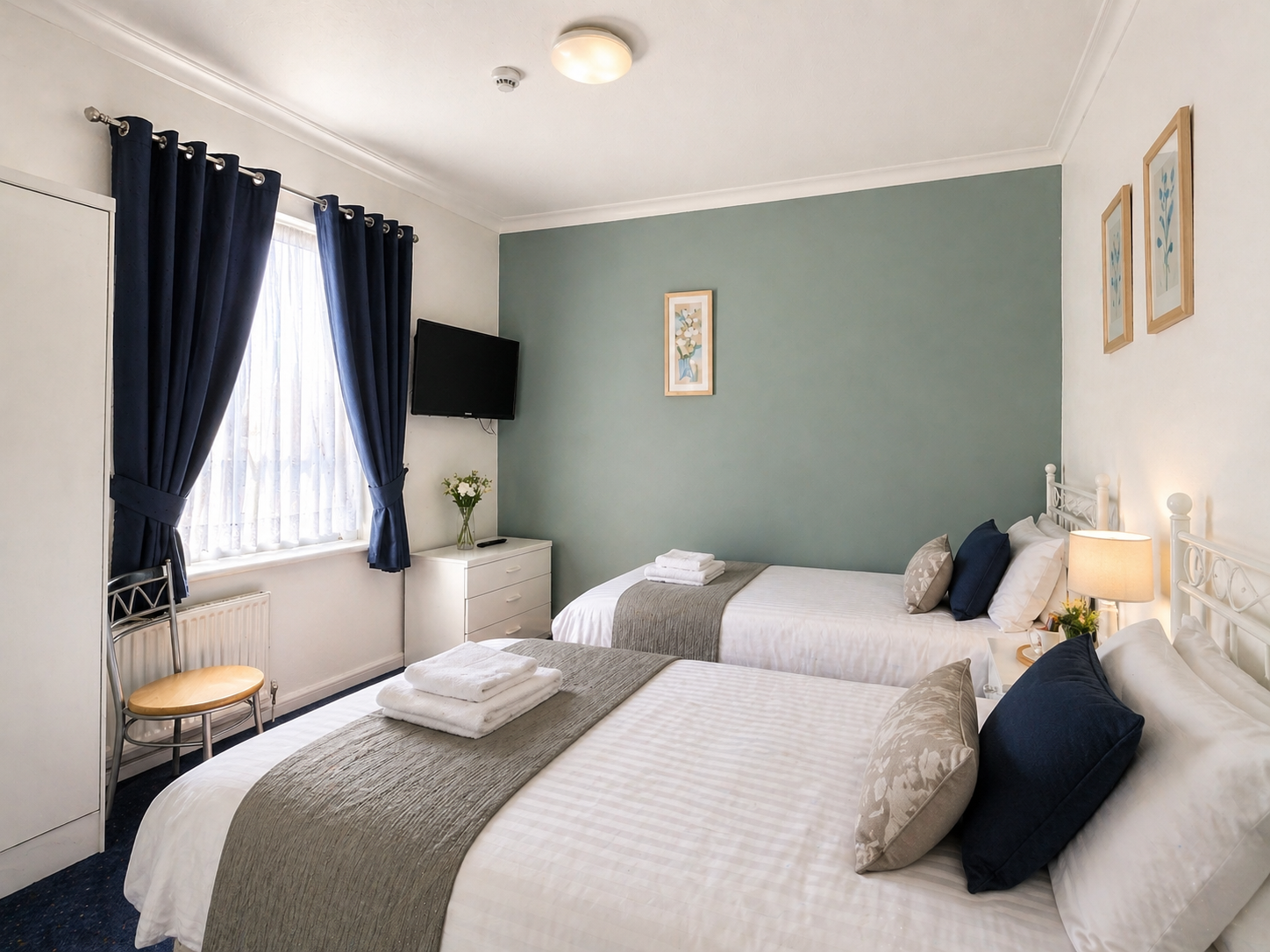 Affordable & Cozy Seaside Guest House| Cleethorpes