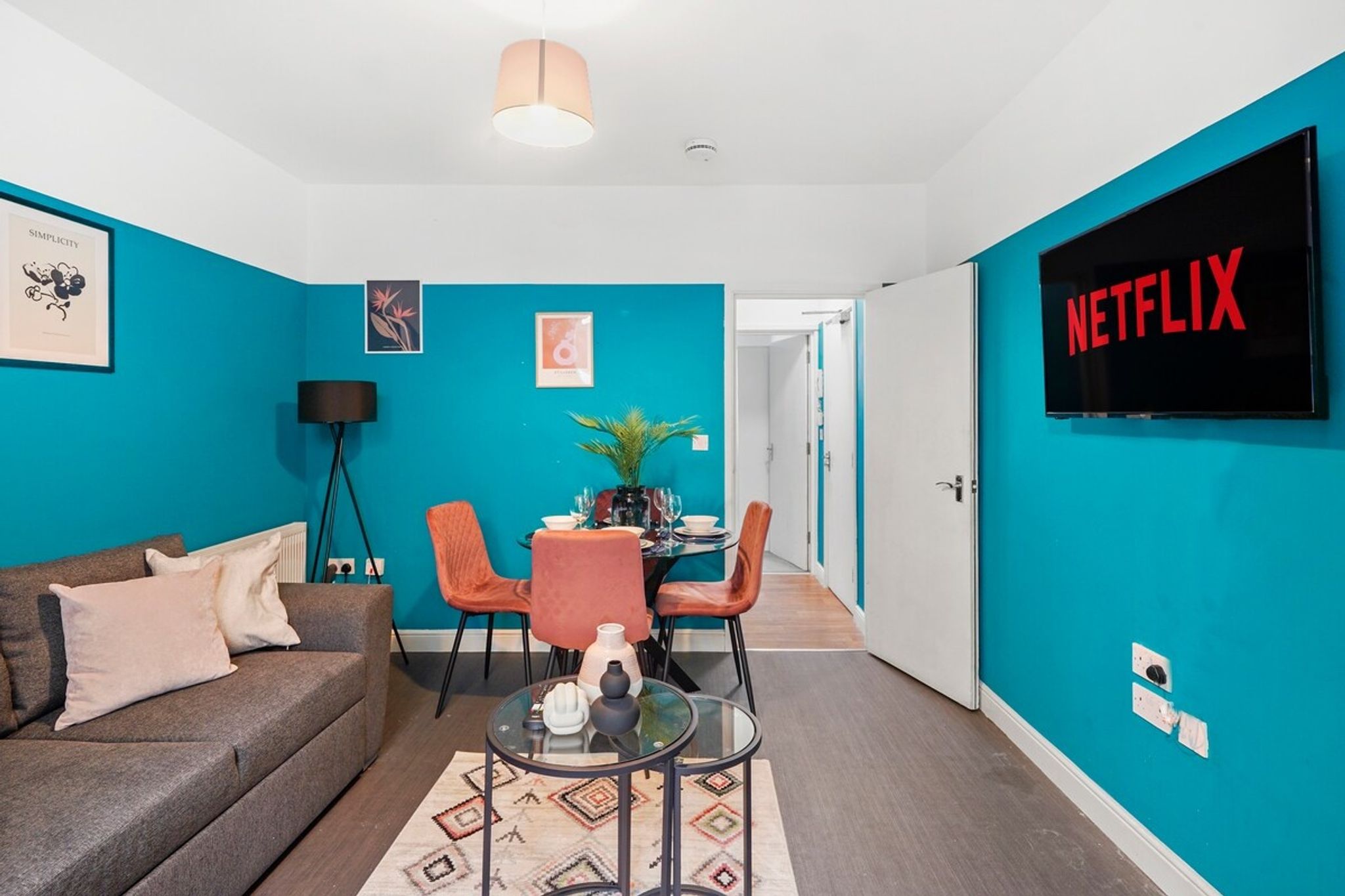 The Sapphire Suite in Bristol - Terrace and Garden