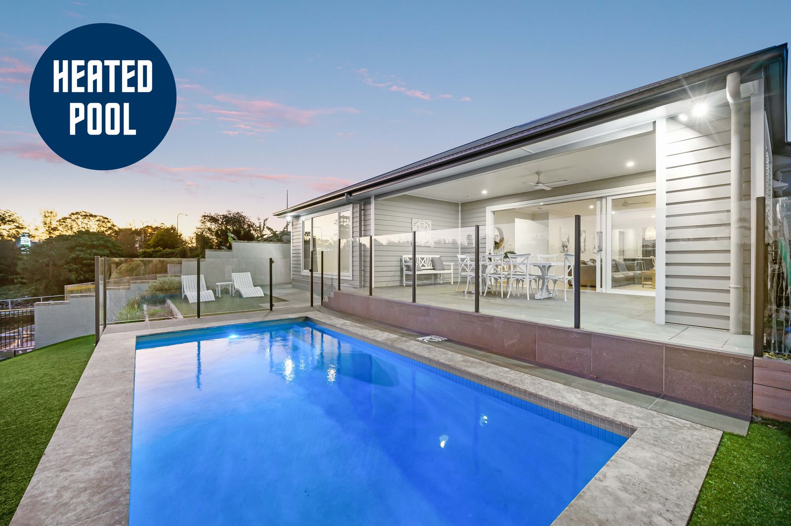 Capri Waterfront Resort-Style 5BR & Pool