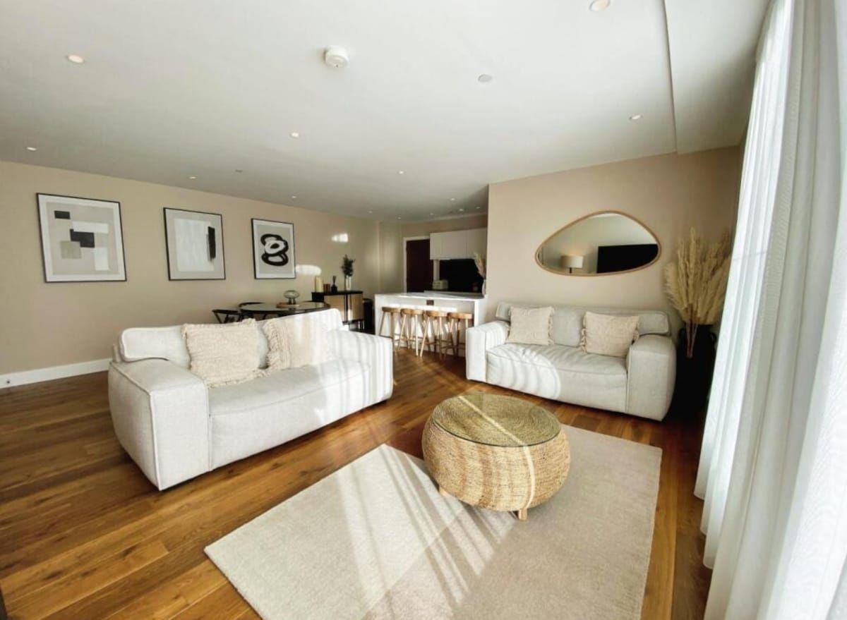 Racers Roost, Rydale House, Central York, Sleeps 4