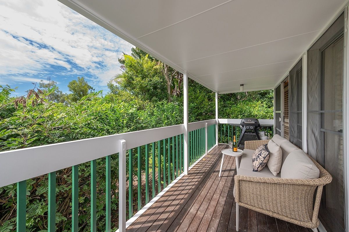 Little Cove Hideaway Noosa – 4 bed Retreat by the Beach