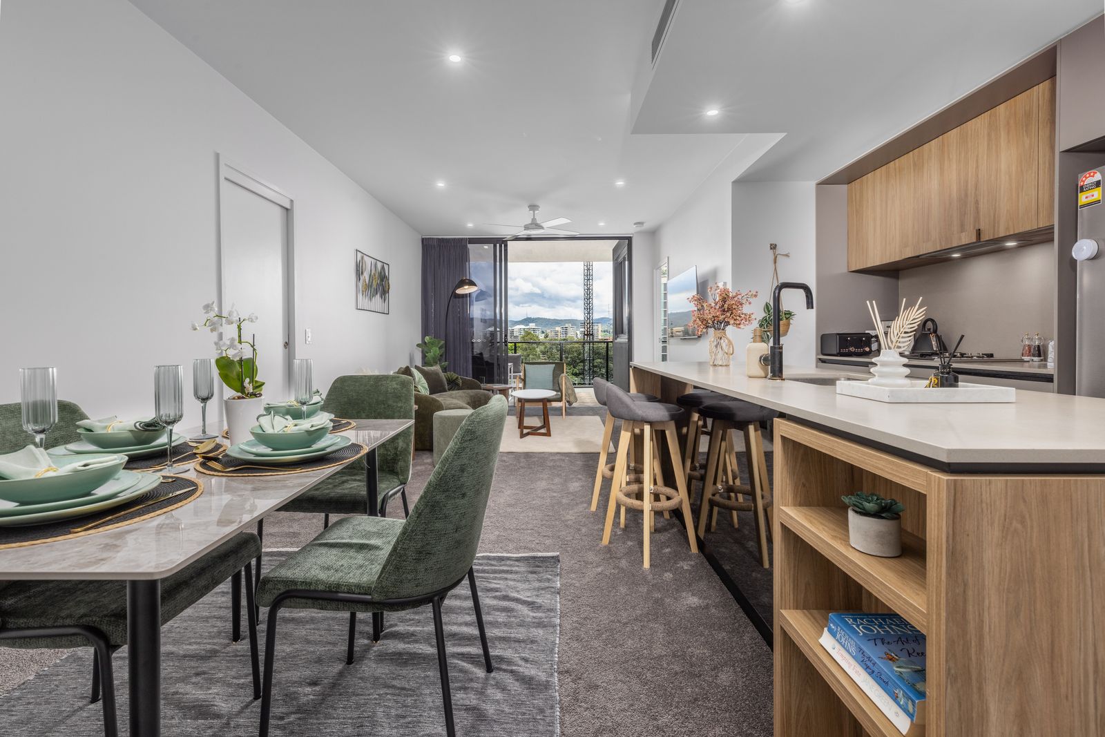 West End 2BR Gem | Rooftop Pool, Balcony & Parking