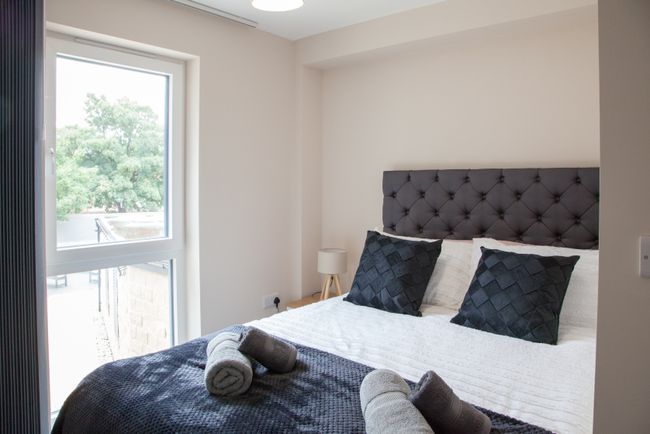 Luxury City 2BD Apartment