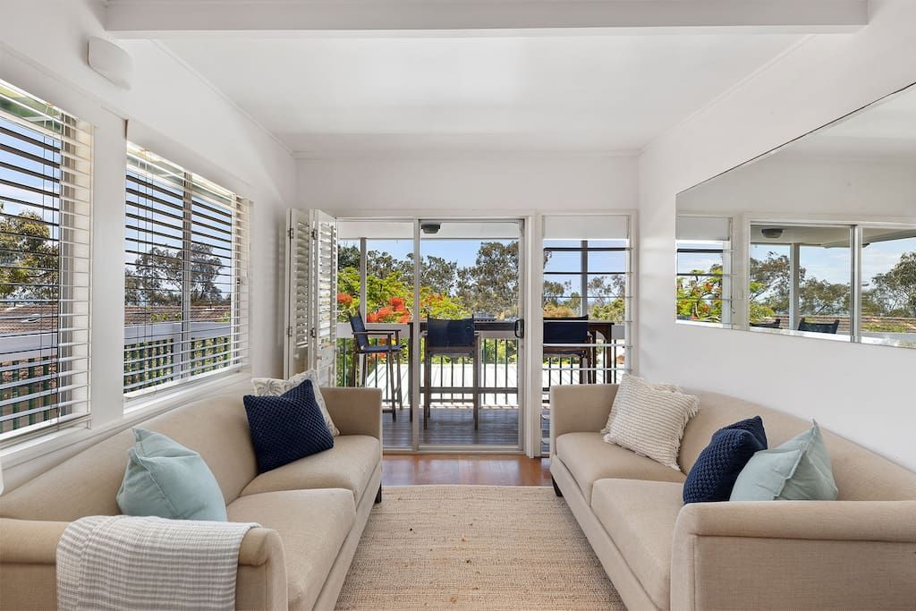Ocean Views Central to Everything, 2 Bed