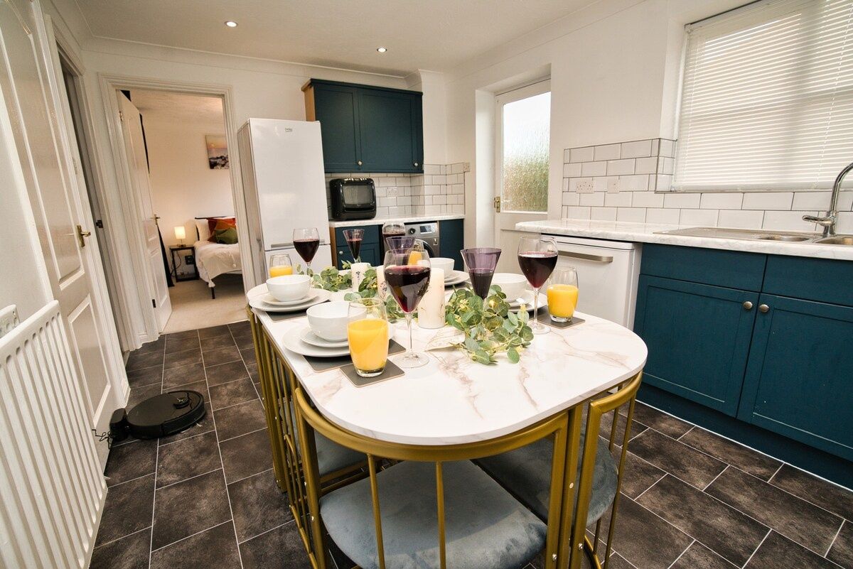 1758636818
