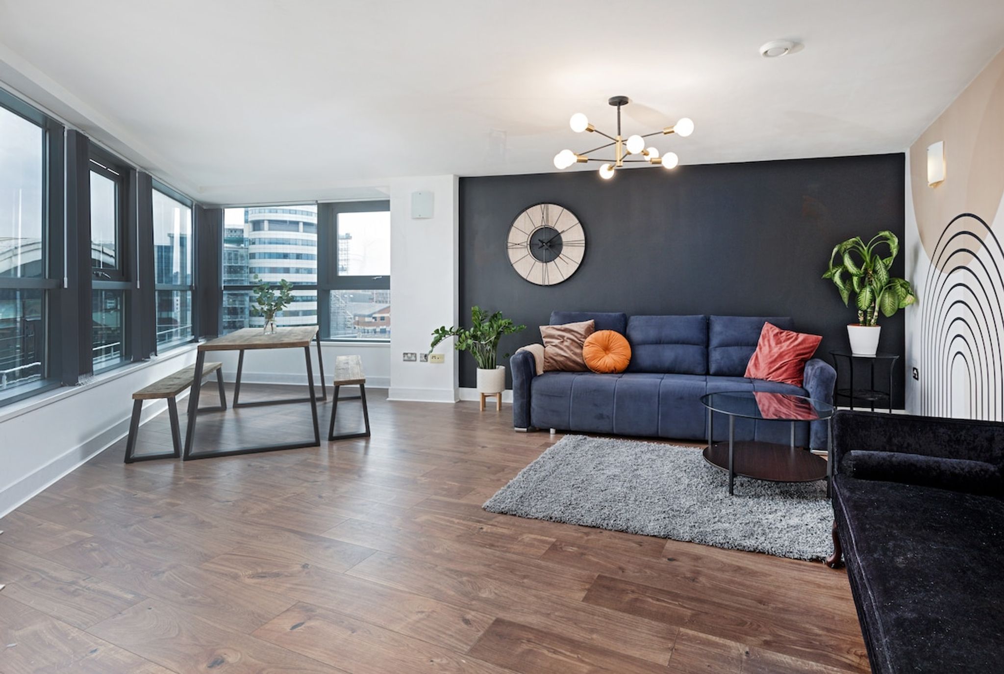 Stylish Large Apartments in Central Leeds