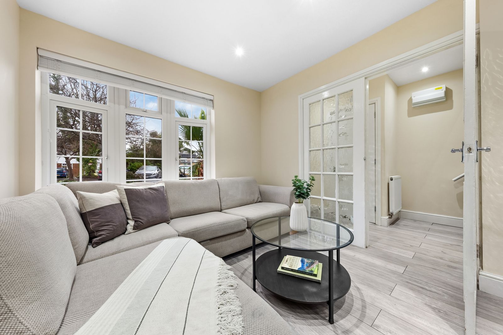 Unwind in Style+3BR Twickenham Home+Garden Retreat