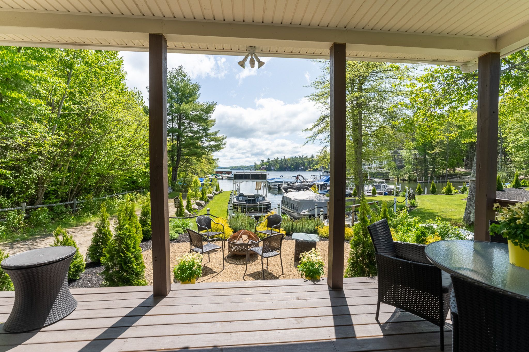 Brand new lakefront 4 season home