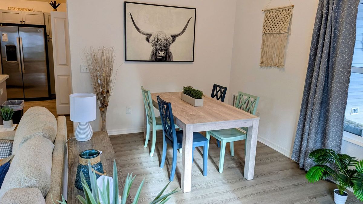 Cozy 2BR With Golfcart | 5 Mins to Eastport Sq. — photo 6
