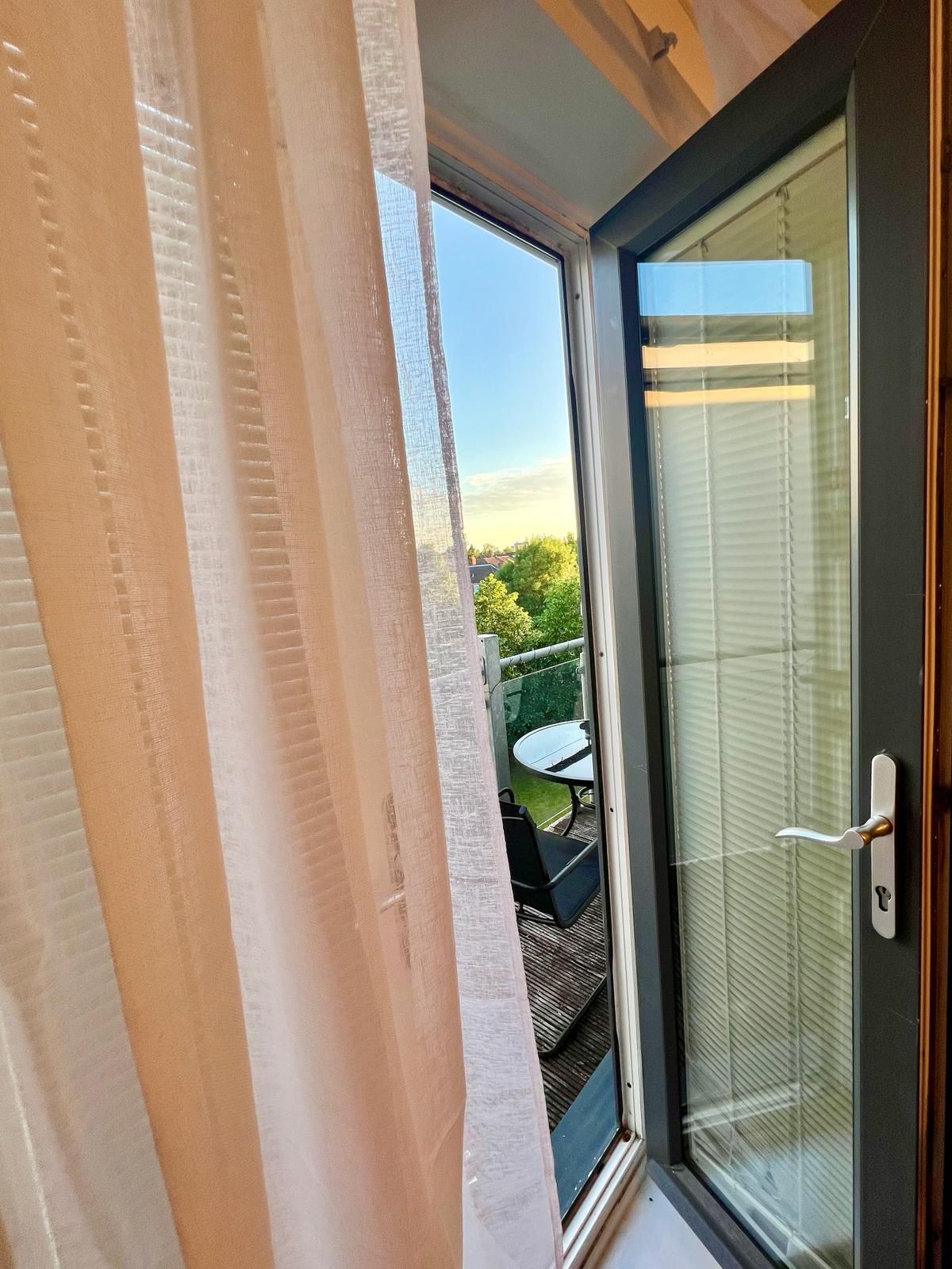 Stylish 2-Bed flat / Free parking/ Great Location