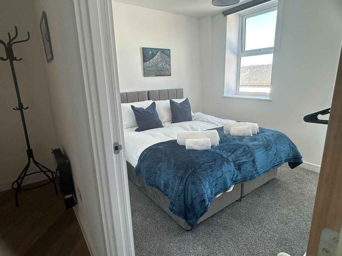2BR Flat in Andover | Modern Apartment | Flat 32
