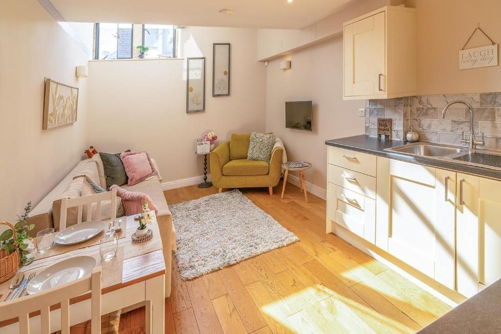 Charming Historic Apartment in Stow-on-the-Wold