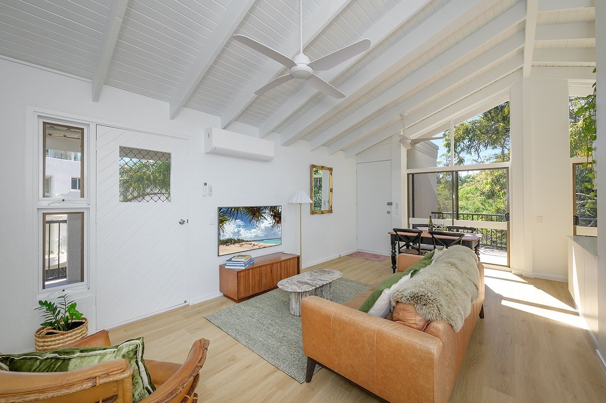 Noosa Heads Pool Escape | 2BR, 800m to Hastings St