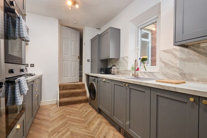 Apartment in Whitley Bay: Flat 5 Minutes From The Beach - Street Parking, photo 5
