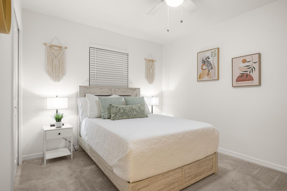 2BR · 2 Bath · Golf Cart · Mins to Eastport Sq — photo 19
