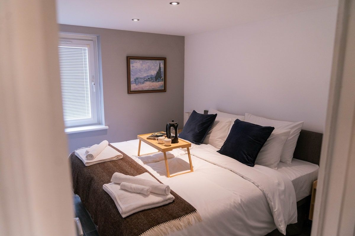 Luxury Brighton Home - 1 BDR