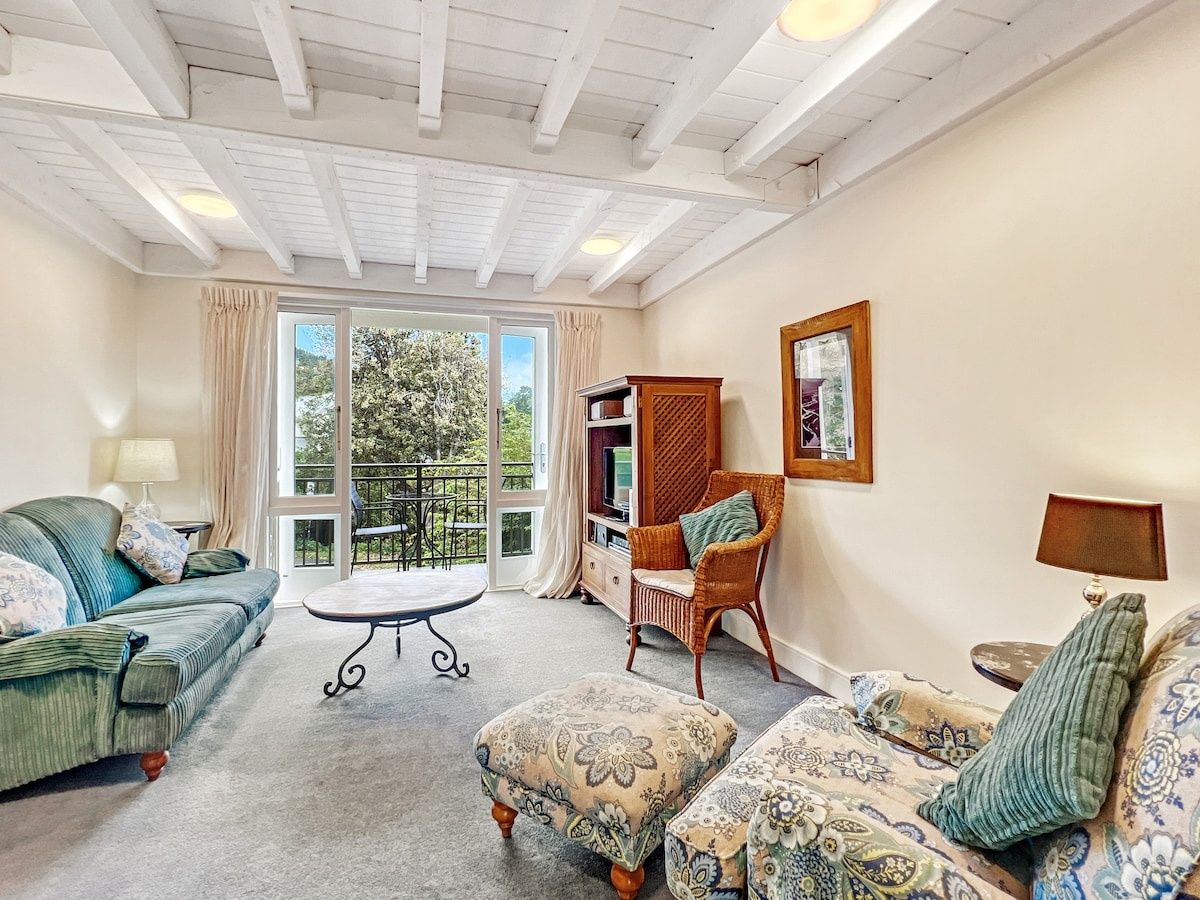 Unit 34 - 85 Beach Road, Akaroa rental in Akaroa