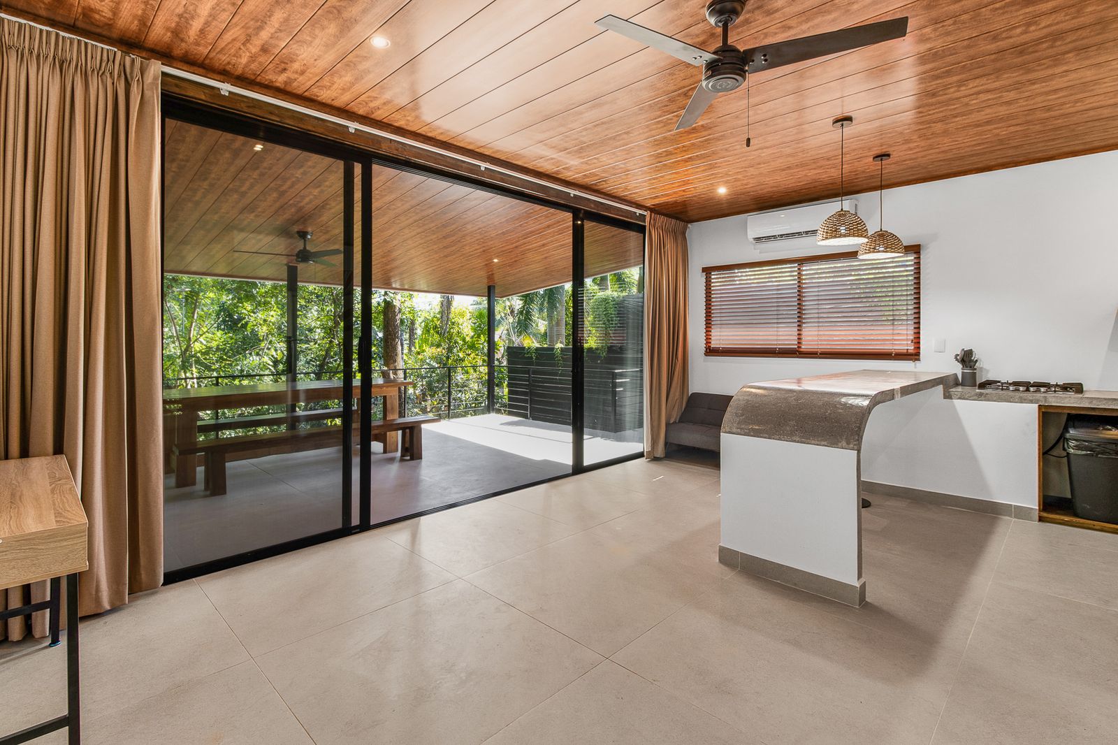 Cielo - 2 Bedroom Bungalow in Santa Teresa, CR