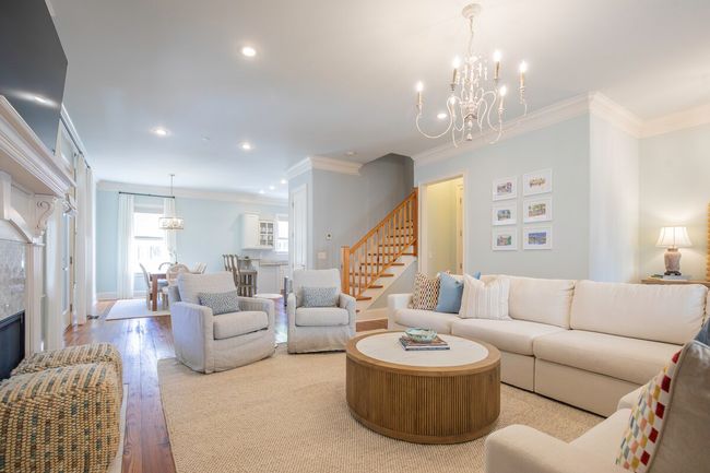 The Stones Throw, 4BR Condo by Velvet Ditch Villas