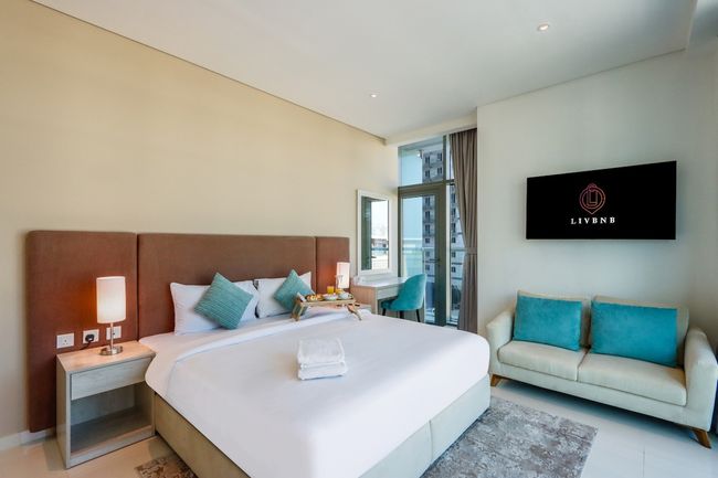 Livbnb- Cosy Studio in Palm, Close to Nakheel Mall