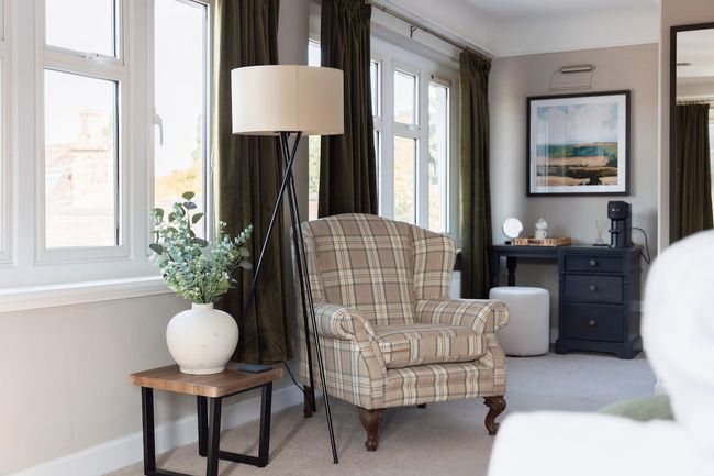 #4 - King Room at The Raven Aparthotel by PureStay