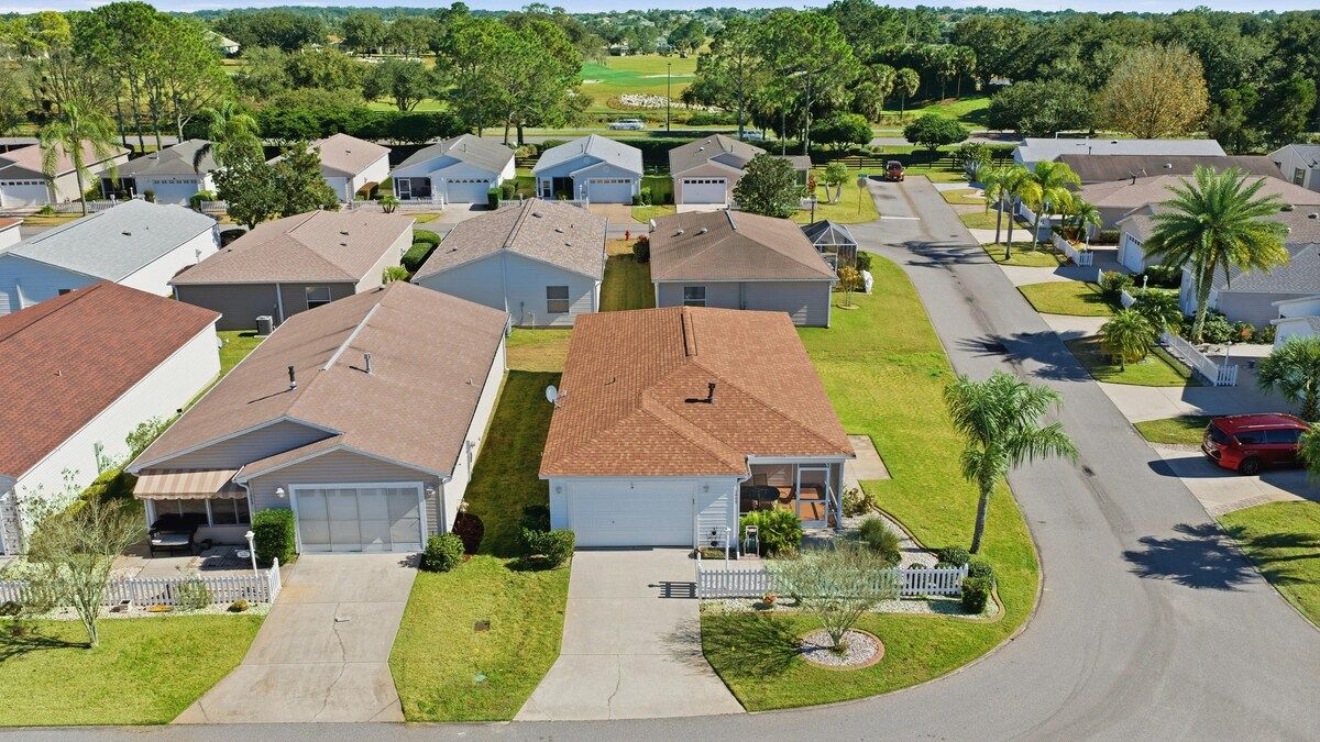 Lakeside Nest · 2BR · Golf Cart · Near Brownwood — photo 22