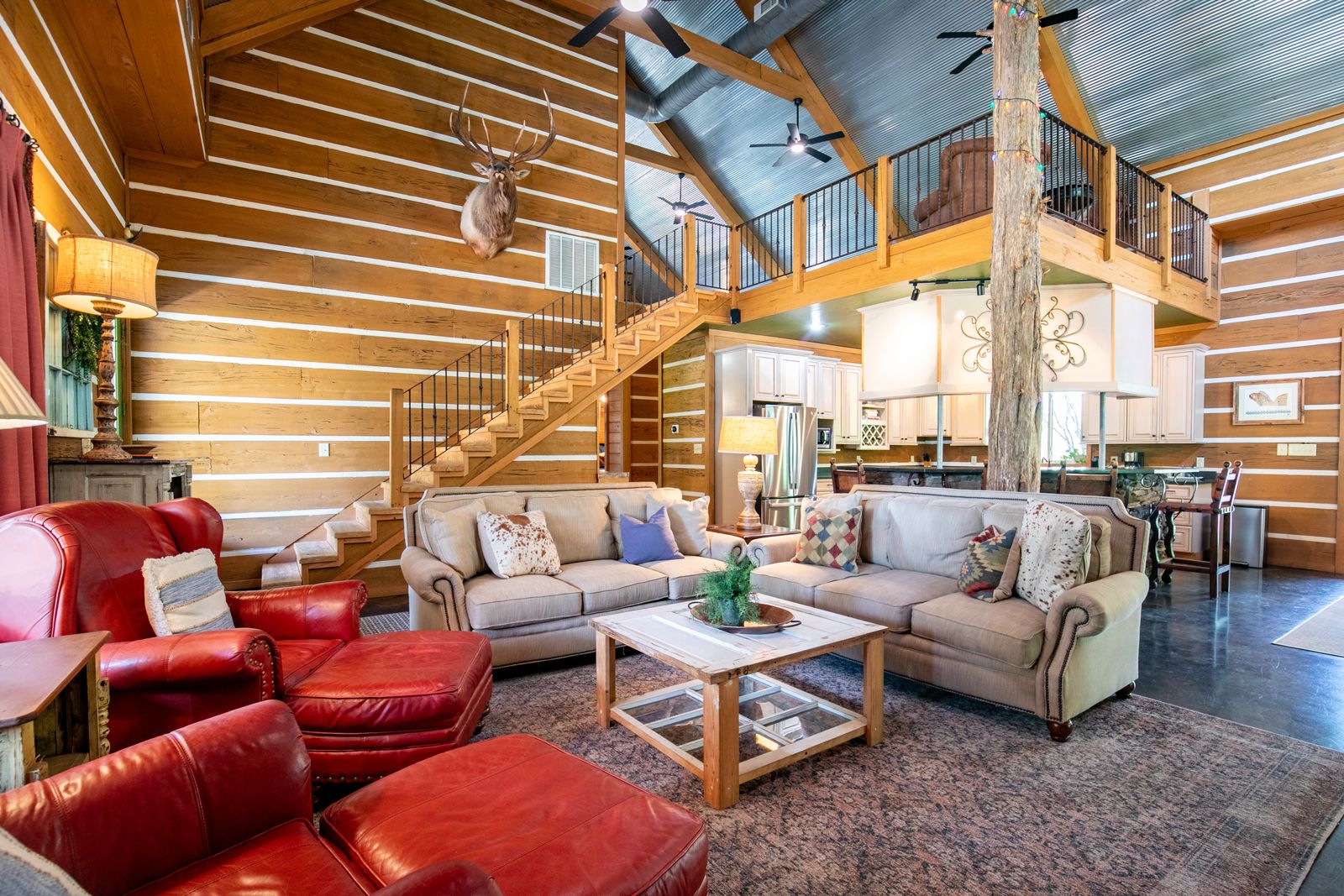 The CPL, 3BR Oxford Retreat by Velvet Ditch Villas