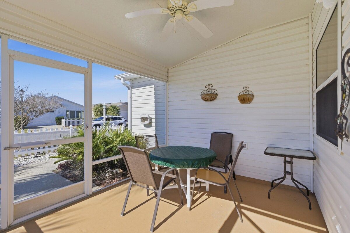 Lakeside Nest · 2BR · Golf Cart · Near Brownwood — photo 5