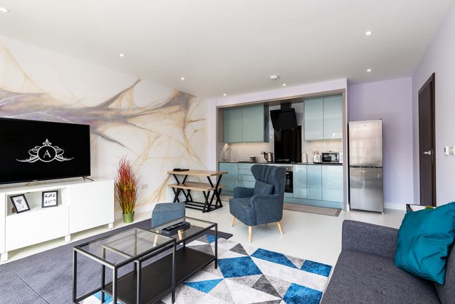 Apartment 5