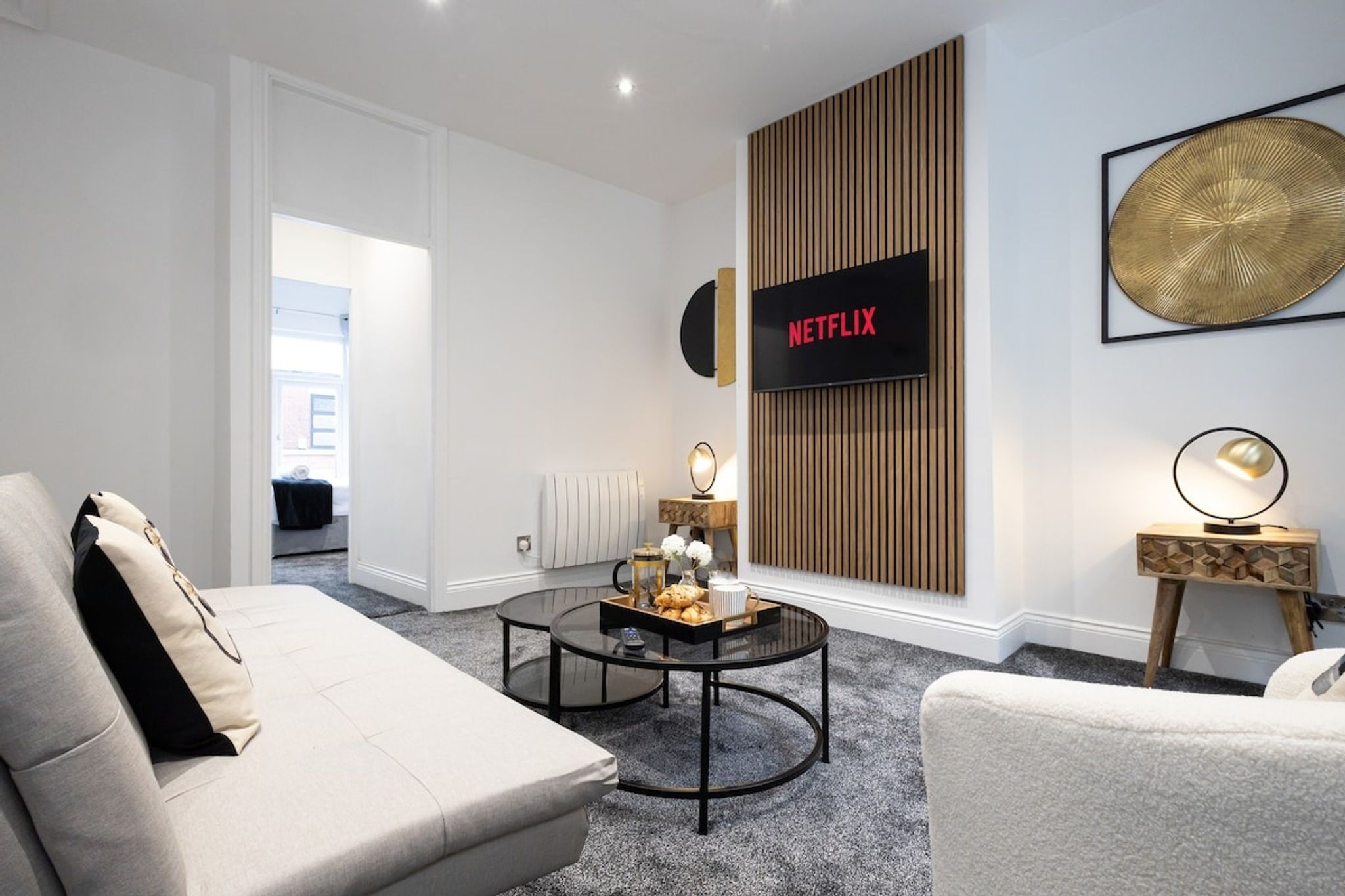 Boutique Bolton Apartments - Flat B