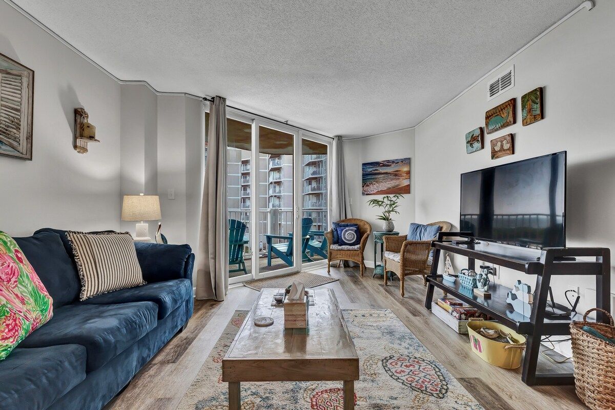 Barefoot Bungalow - Ocean Front Beach Condo