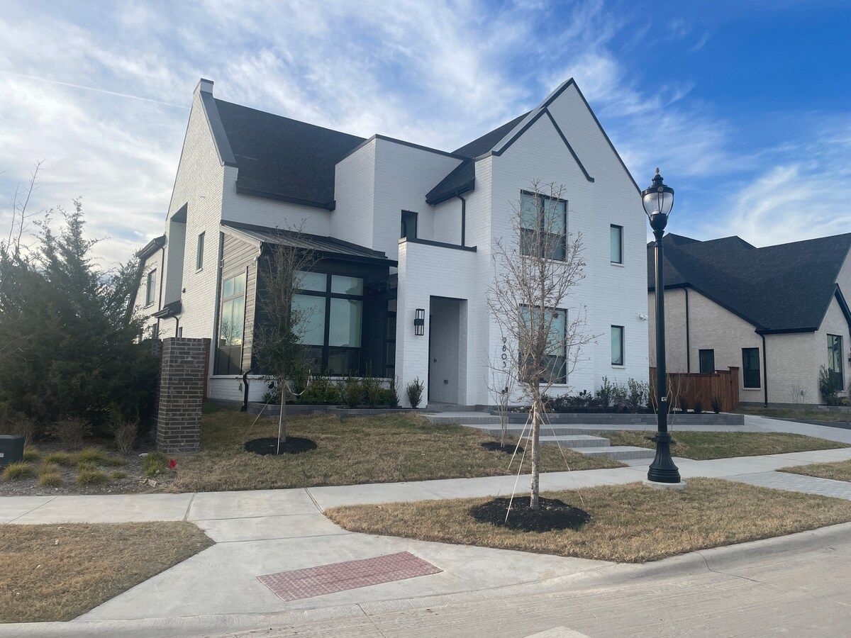 The Grove Retreat | Luxury 6BR Suites | Sleeps 15