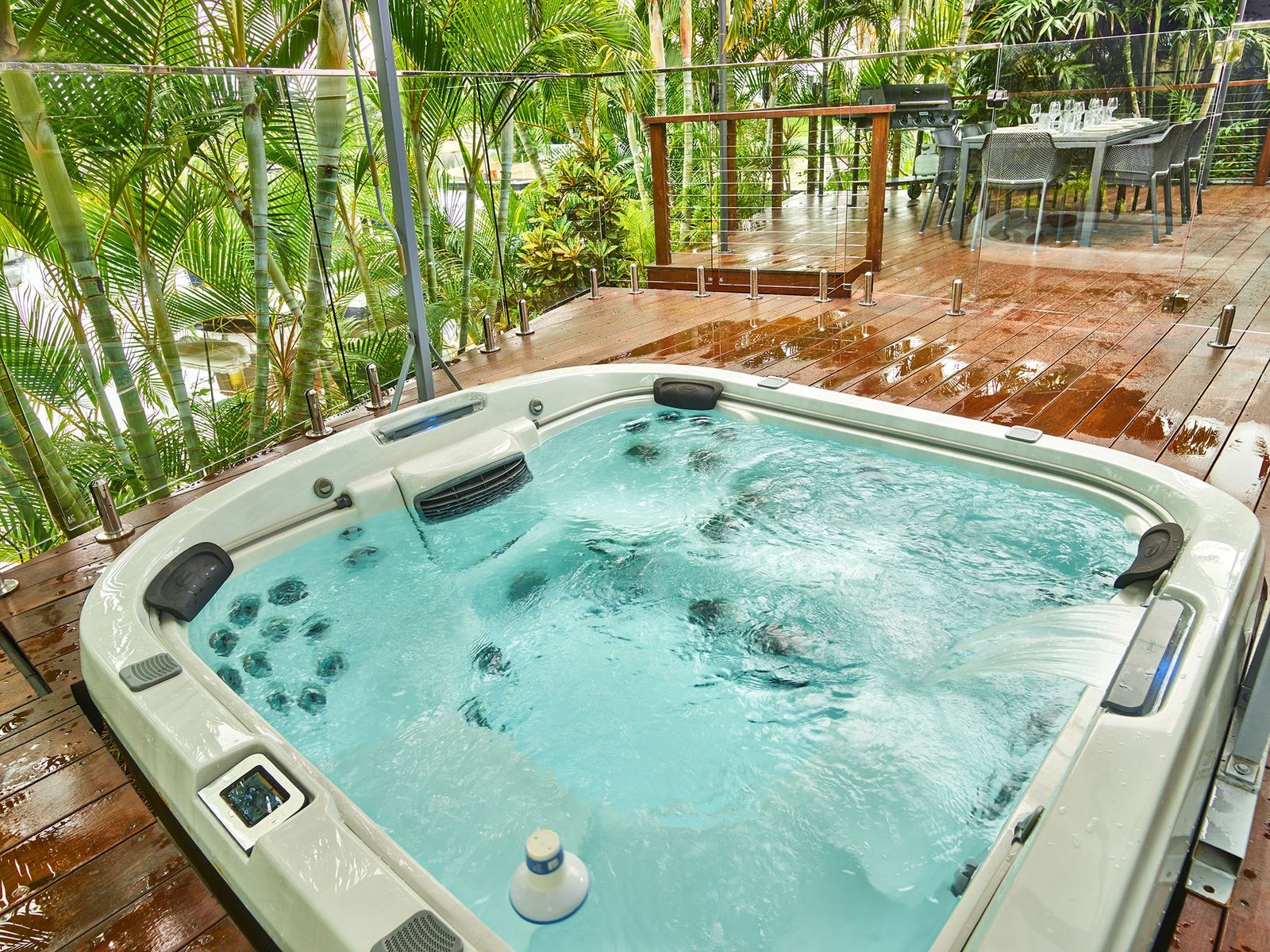 Family Waterfront Escape - Pool, Heated Spa