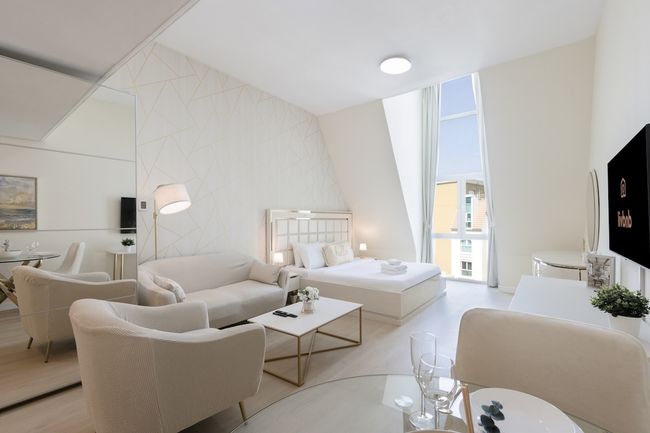 Upgraded 2BR + Full Bed | Near Ibn Battuta Mall