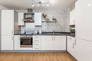 1747687123