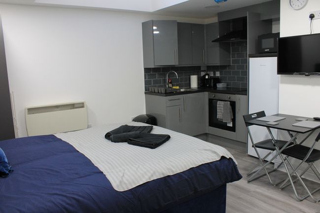 1 BV Apartment