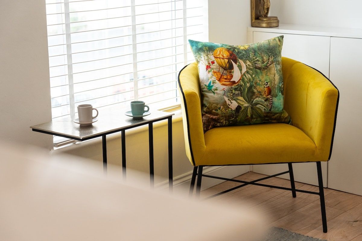 18001