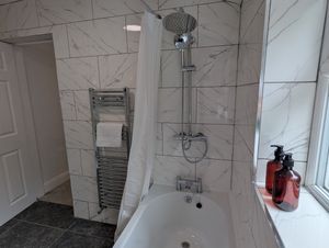 1750084904