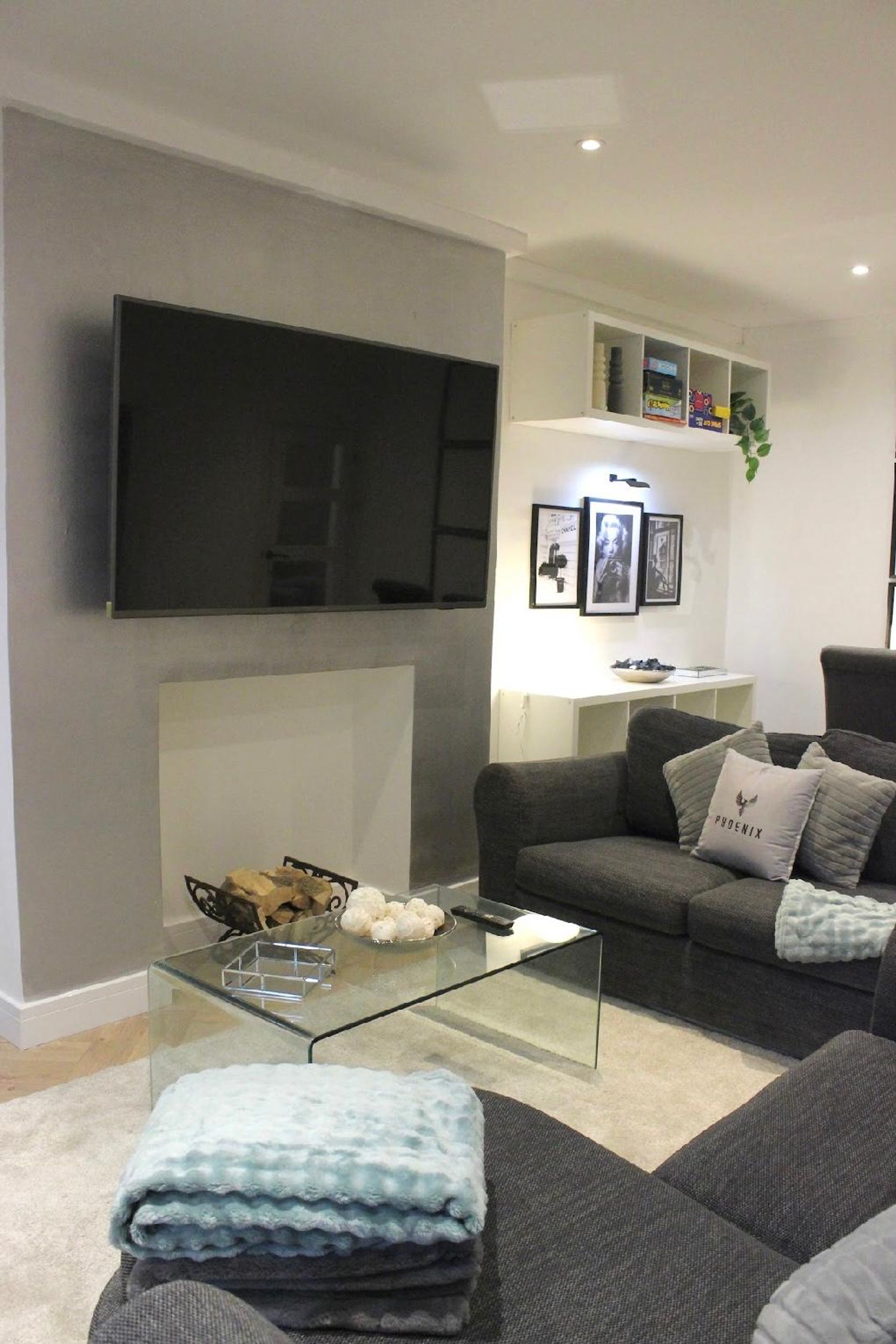 Elegant 3BR Retreat | Hot Tub & Garden Relaxation